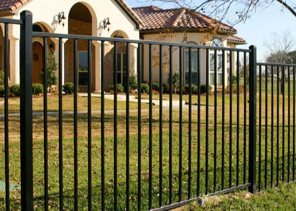  CE PVC Coated Flat Top Iron Fence , 4ft High Outdoor Pool Fence Manufactures