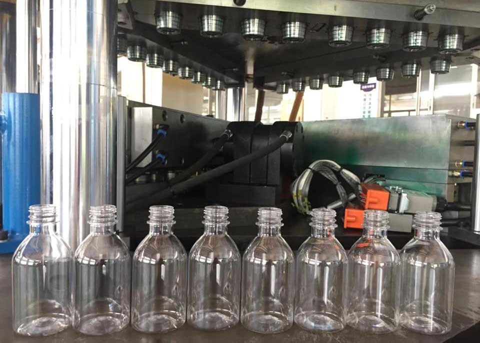  Used PET Bottle One Step Injection Blow Molding Machine 10 CAV PETG 5ML Manufactures