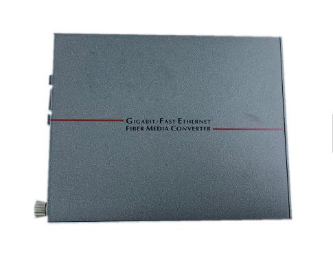 2 Port 1000M Fiber Cable Accessories Gigabit Ethernet Media Converter Manufactures