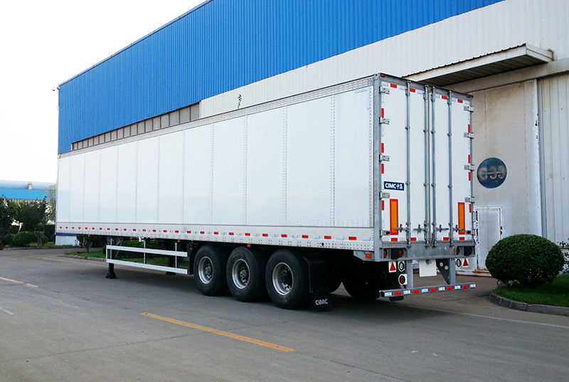  Truck Refrigerated Tractor Trailer Reefer Custom Cargo Trailers High Wall Thickness Manufactures