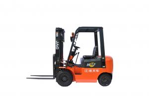  Isuzu Engine Powered Container Lifting Forklift 1.5 Ton Load Capacity Eco Friendly Design Manufactures