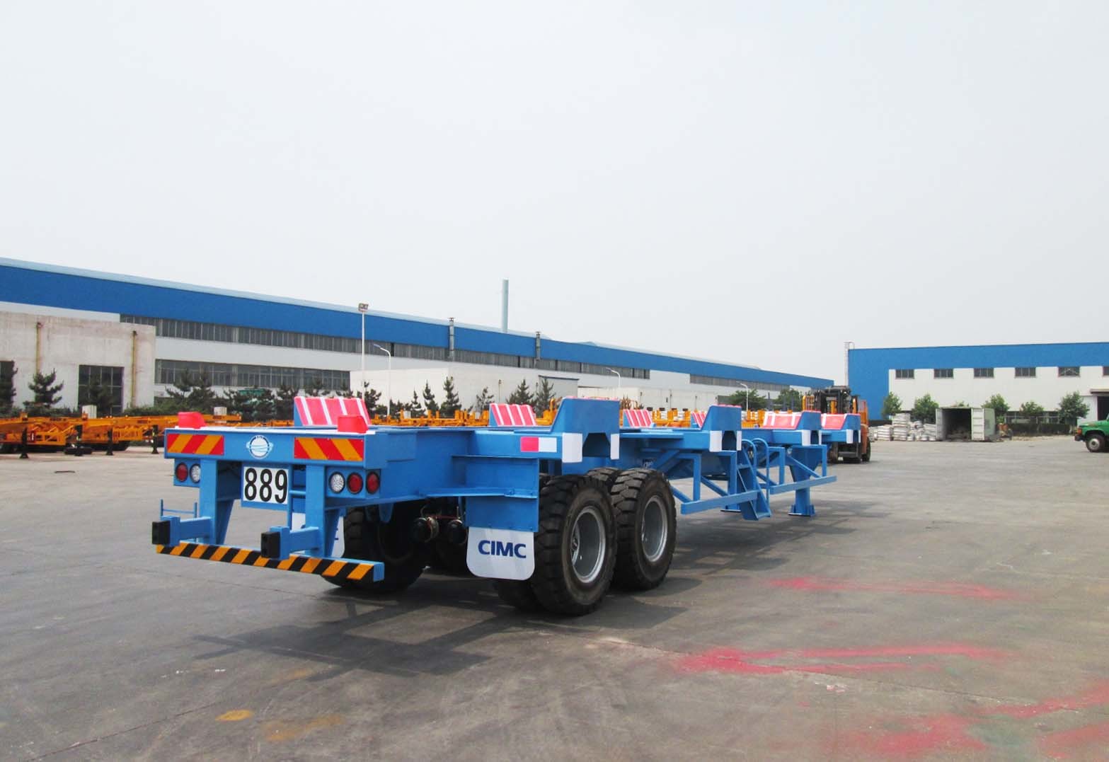  Commercial Small Flatbed Trailer 35 Tons Port Yard Chassis For Container Transporting Manufactures