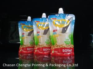  Soymilk Packaging Food Grade Plastic Stand Up Spouted Pouches With Window Manufactures