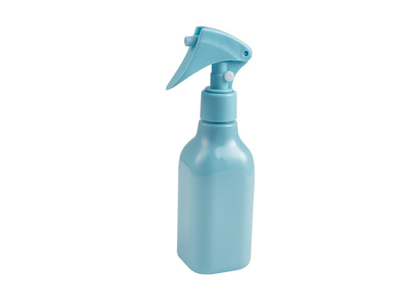  Plastic Hand Trigger Sprayer Blue Bottle For Cosmetic Packaging Manufactures