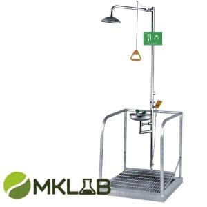  Stainless steel emergency shower & eye wash (with the foot pedal, guardrail, tank)(MKL1590) Manufactures