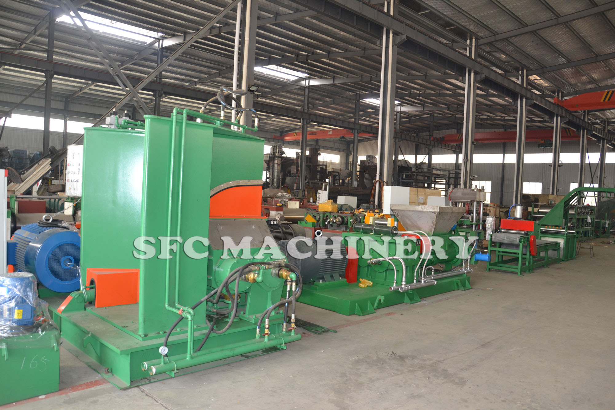 Safety Green EPDM Production Line , EPDM Rubber Granules Making Machine