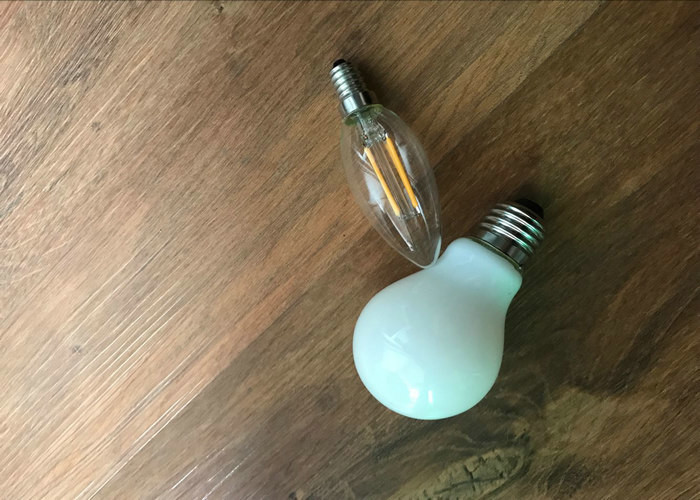  8w 2200k Led Bulb 360 Degree , E26 Led Home Light Bulbs 800lm Ul Certificated Manufactures