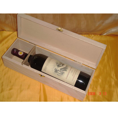  wooden single bottle wine box, hinge & clasp, natural wood color Manufactures