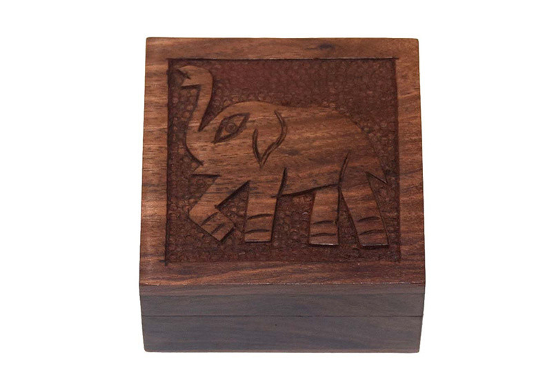  Handmade Mysterious Style Personalized Wooden Gift Boxes With Reliefs Manufactures