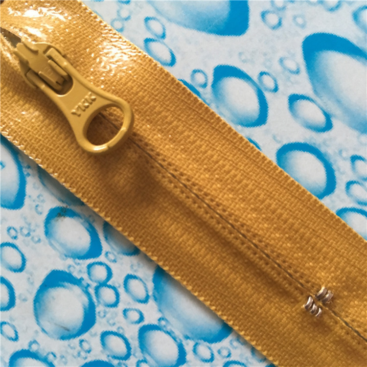  50% Nylon 50% Metal Long Chain Zipper W5cm For Garments Bags Manufactures