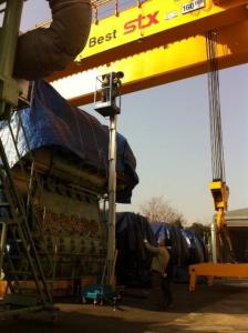  Trailer Mounted Vertical Single Mast Lift 8 Meter Mobile Elevating Working Platform Manufactures