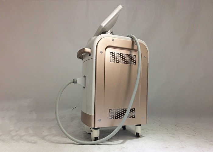  Pigment Removal Diode Laser Device Triple Wavelength With Cooling Water System Manufactures
