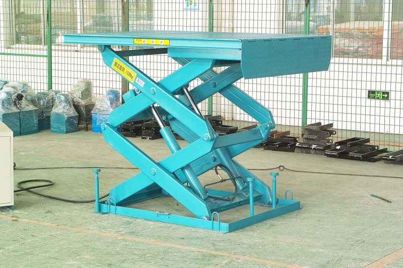  1500mm lifting height stationary aerial scissor lift 3Kw with 1000kg capacity Manufactures