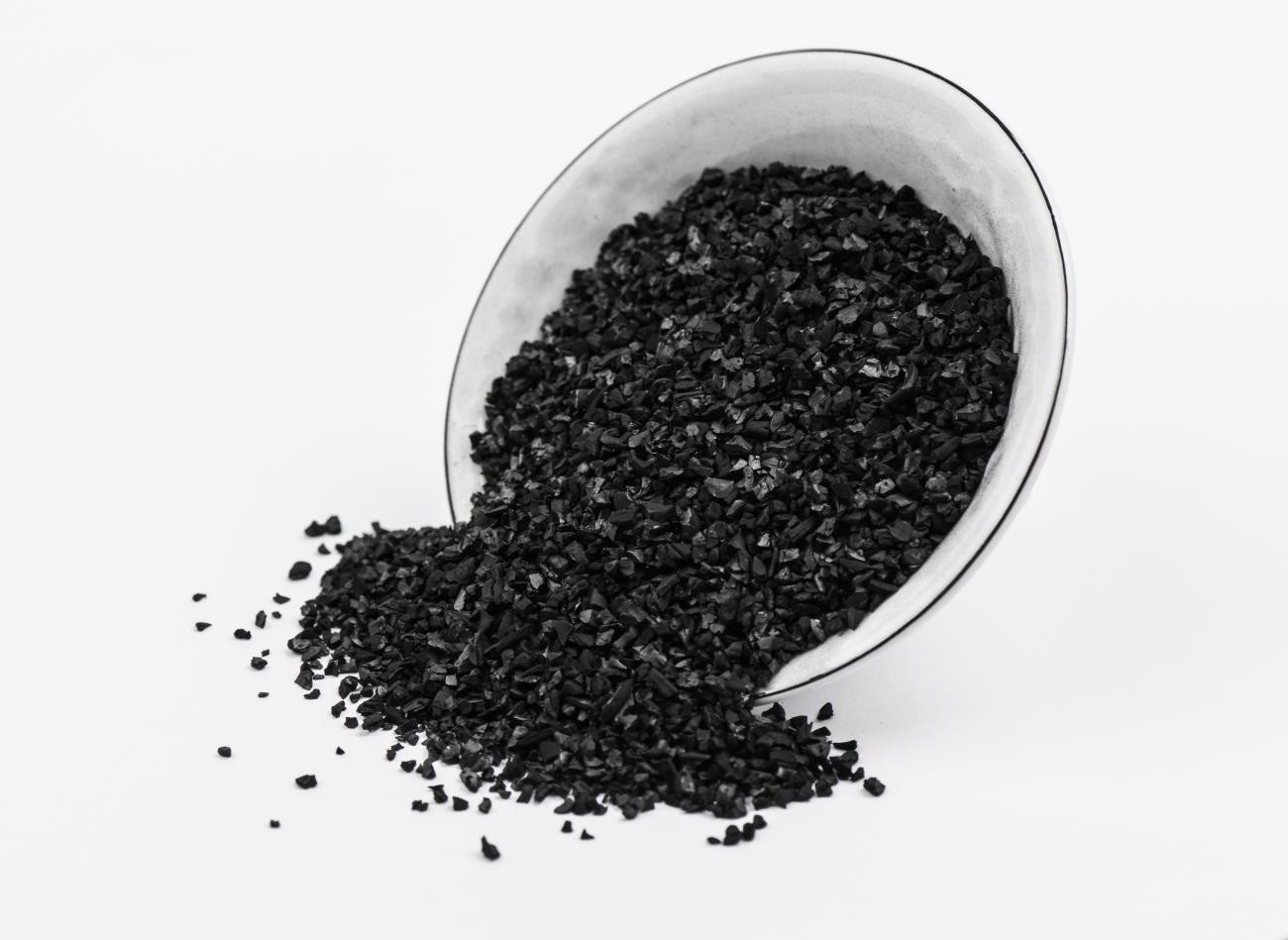  Filters Coconut Shell Activated Carbon Ash Below 2.5% PH 6.0-8.5 High Efficiency Manufactures