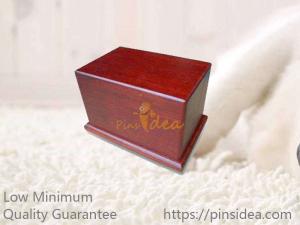  Good Quality Traditional Matte Walnut Wooden Pet Urns for Dogs and Cats, Small Order, Quality Guarantee Manufactures