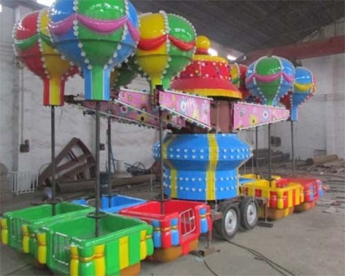  32 Seats Trailer Mounted Rides With Colorful Balloons And Beautiful Cabins Manufactures