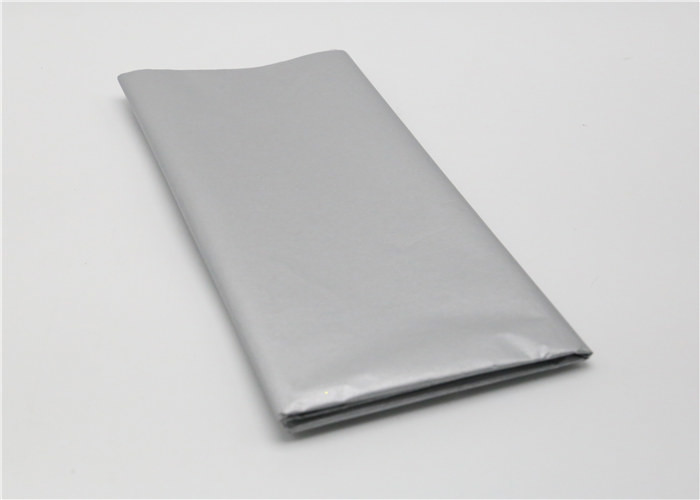  Strong Strength Metallic Tissue Paper / Silver Metallic Wrapping Paper 17gsm Manufactures