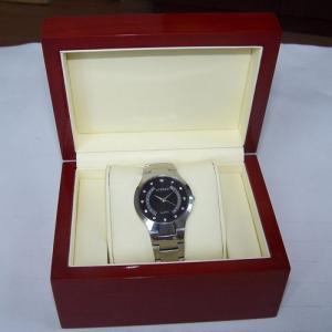  wooden watch box in glossy finish Manufactures