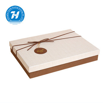  Unique Luxury Gift Packaging Boxes , Large Square Gift Boxes With Lids Manufactures