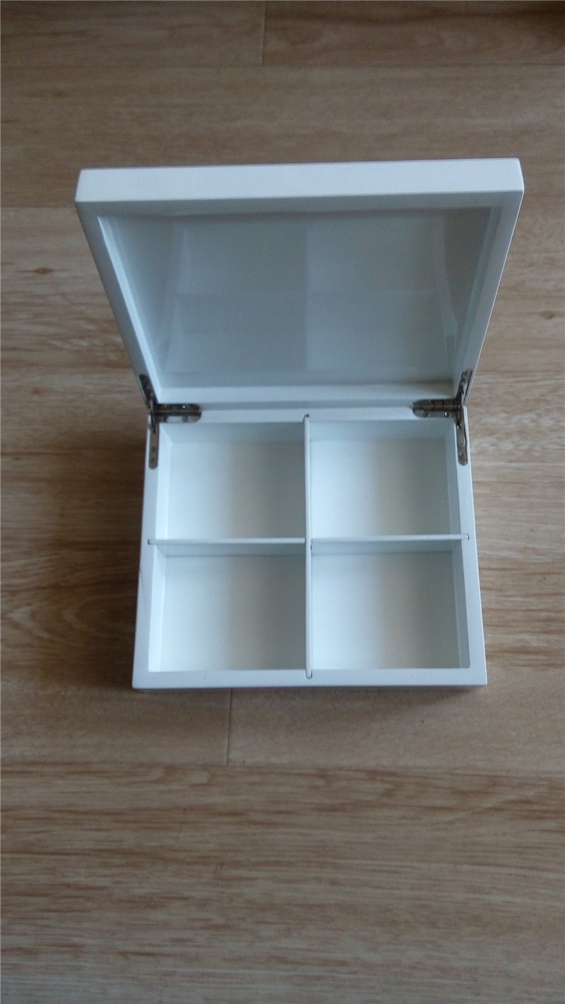  Wooden tea boxes, white color lacquered with 4 dividers, magnet closure Manufactures