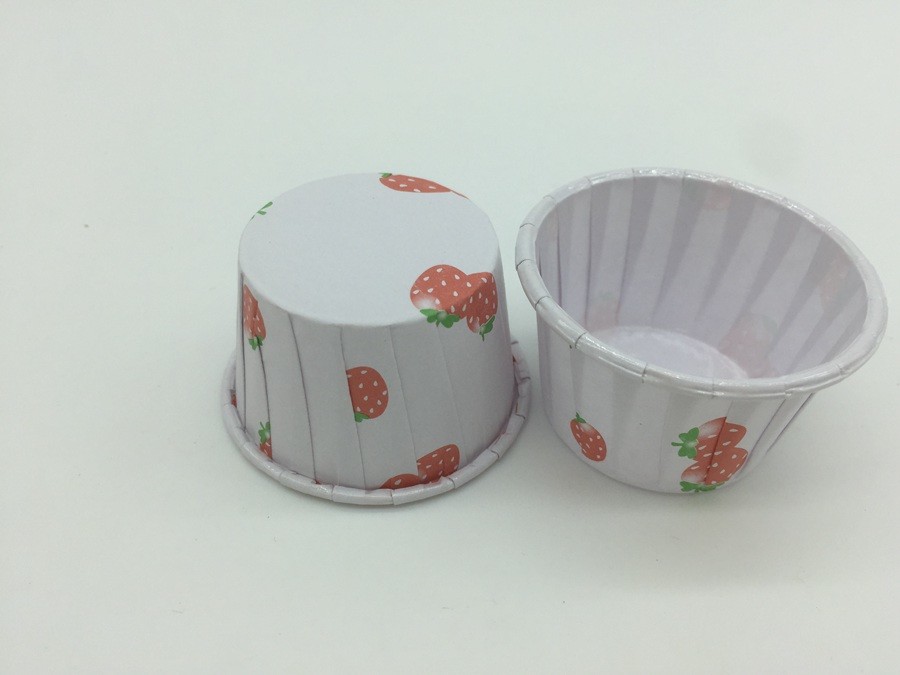  2 OZ Paper Baking Cups Pet Coated Strawberry Round Shape Non - Stick Customized Manufactures