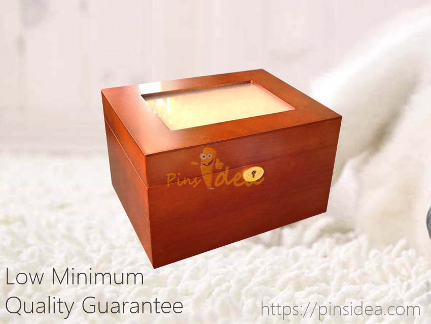  Pet Aftercare Memorial Gifts Pine Wooden Tribute keepsake locking box with photo frame on lid, gold lock and key. Manufactures