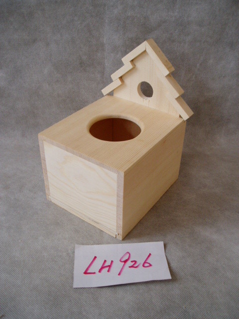  Square wooden tissue boxes, Solid pine wood Manufactures
