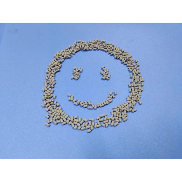 Quality Plastic Desiccant Masterbatch PE300 Absorbing Moisture in Recycle with Polyethylene Carrier for Injection Blowing Film Injecting Piping Sheeting Molding for sale