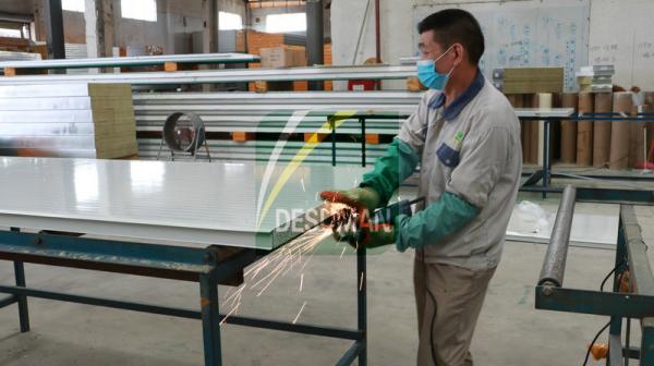 Prefab House Color Steel Insulated Silica Sandwich Panel