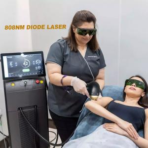  ISO 808nm Diode Laser Hair Removal Machine 500watt High Power Fiber Coupled Laser Diode Manufactures