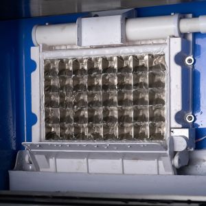 20KG Ice Storage Capacity Portable Ice Cube Maker with Self Clean Function