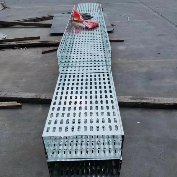 Customizable Length Stainless Steel Cable Tray With Ventilation Feature Silver Finish