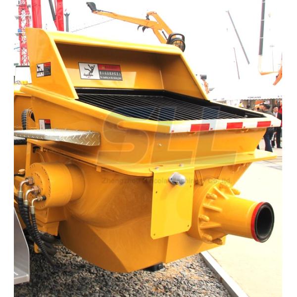 Mortar Transfers Small Concrete Pump , Small Cement Pump For Construction Projects