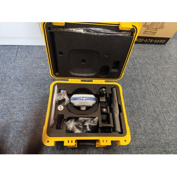 Quality Stonex S3AR Code Differential GNSS H less than 0.25 M V less than 0.50 M RTK GNSS Receiver featuring QZSS L2C support and L band capability for sale