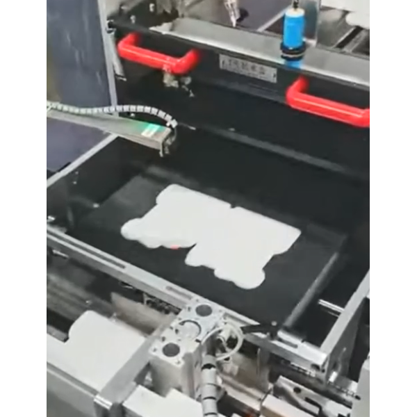 HXPM480 Automatic Lay Flat Binding Machine Precise Alignment And Mounting For High End Photo Books Unit