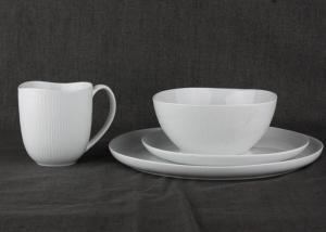  Durable 16 Piece Porcelain Dinnerware Sets Organic Shape With Embossment Manufactures