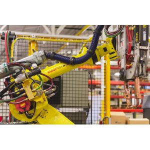 Fanuc R-2000iC/125L Industrial Robot With Robot Dress Pack Pipeline Package