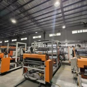 Customizable 33 1 Screw Length Plastic Extrusion Machine with PLC Control System