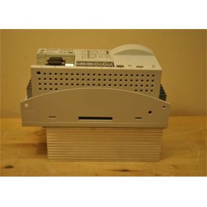 Lenze ECSDA008C4B SERVO AXIS MODULE ECS-SERVO SYSTEM ECS-APPLICATION