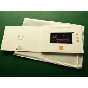 Hd Screen Lcd Video Booklet With Smart Button , Matte Lamination Color Cover