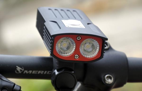 Quality High Brightest Bike Light 1600Lm Rainning Water Proof 4h Run Time 7.4V for sale