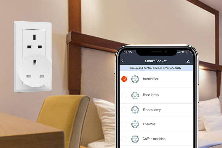 White PC ABS 16A Smart Wifi Plug Socket With CE RoHS Certification