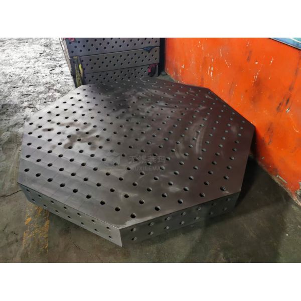 3D octagonal modular welding table in 28mm system bore