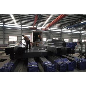 60*40 Polished Rectangular Metal Pipe , Rectangular Box Section With Punch Hole