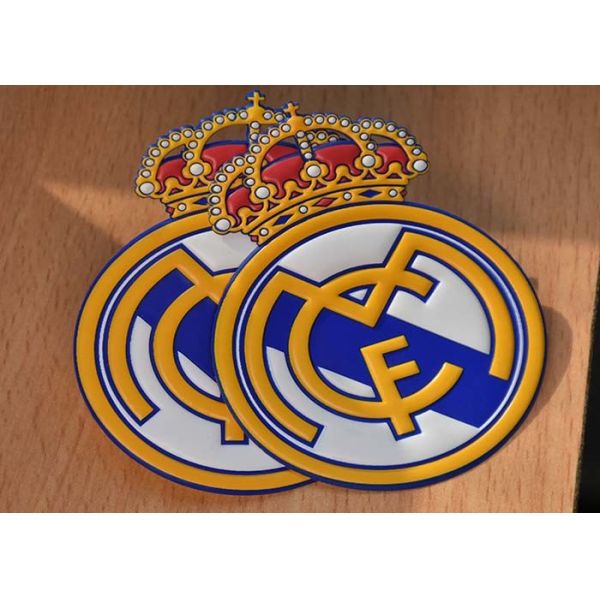 Custom Degradable TPU Embossed Logo Heat Transfer Labels For Garments