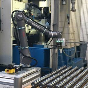 Robot Arm 6 Axis OMRON TM14M Cobot Payload 14kg With Visual Camera For Handling