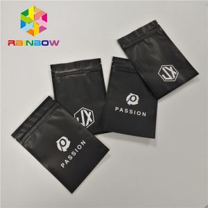 Custom Printed Three Side Seal Plastic Bag For Phone Shell Packaging With Zipper