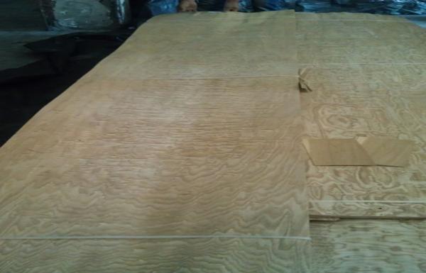 Quality Yellow Ash Wood Veneers For Cabinets , Natural Wood Veneer Panels for sale