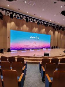  Full color indoor P2.5 640X640MM rental led display panel wall for wedding stage led video wall display Manufactures