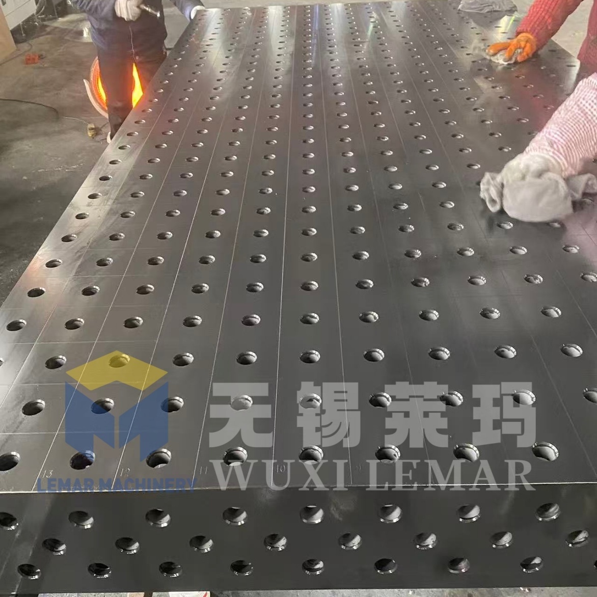 D28 Modular Welding Table with Interchangeable Fixturing Accessories
